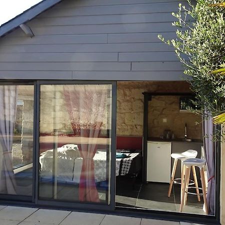 Appartement Studio Privatif Au Calme à Brain-sur-Allonnes Extérieur photo