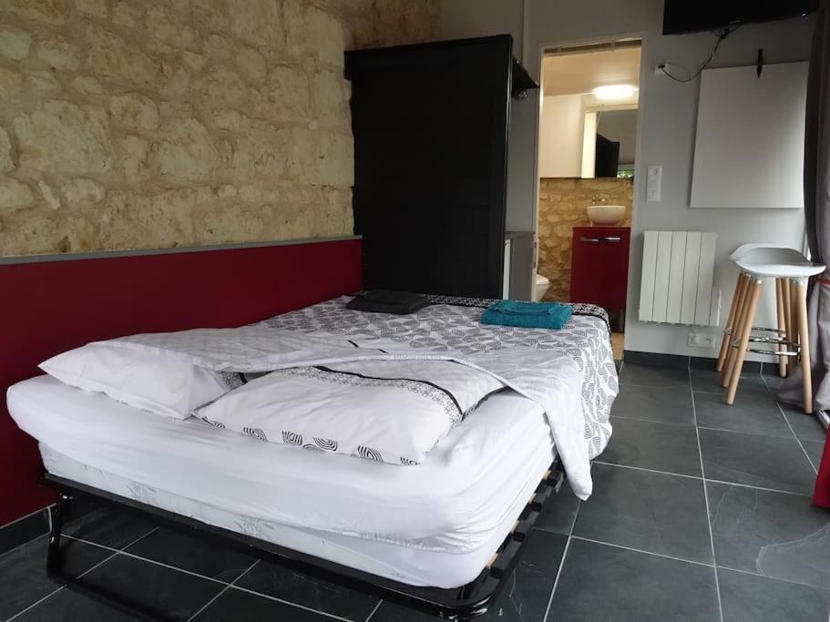 Appartement Studio Privatif Au Calme à Brain-sur-Allonnes Extérieur photo